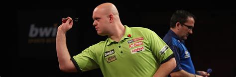 2017 bwin Grand Slam of Darts Day One .